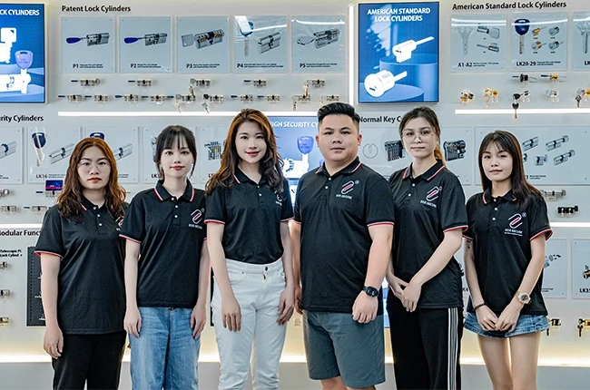 EOS secure team at a trade exhibit